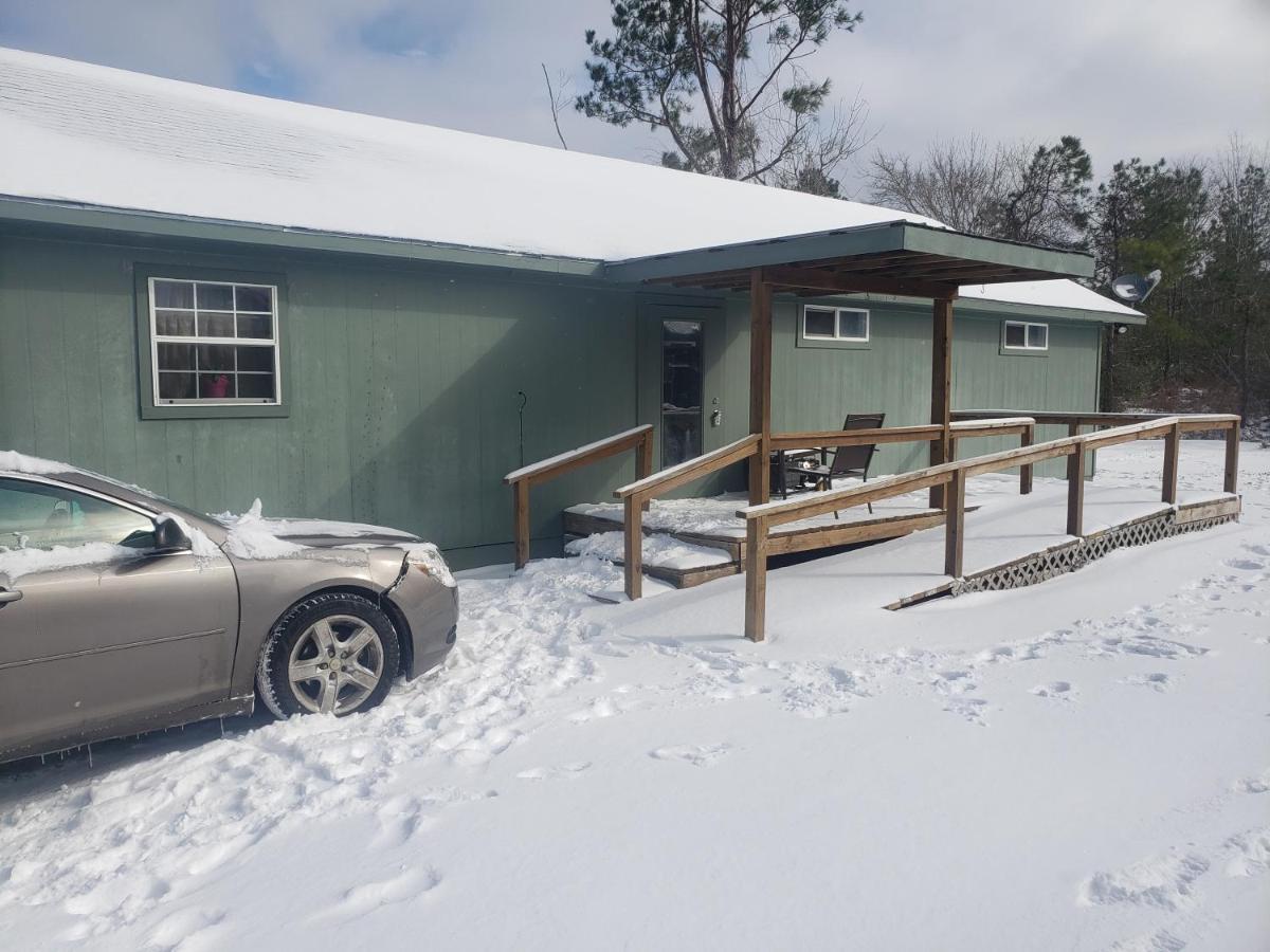 Tesla'S Lake Escape Onalaska 외부 사진