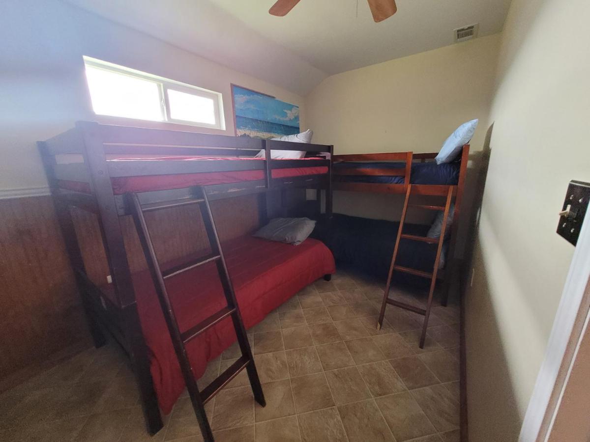 Tesla'S Lake Escape Onalaska 외부 사진